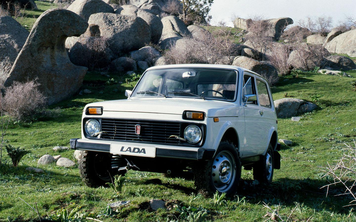 45-летнюю Lada Niva с пробегом 62 км выставили в Перми за 7 млн рублей