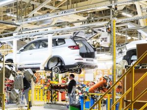 «Автозавод Санкт-Петербург» приостановил конвейер на три недели: персонал ушёл в корпоративный отпуск