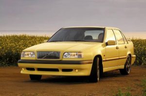 Незаметные ракеты 90-х: Dodge Spirit R/T, Mitsubishi Galant VR-4 и Volvo 850 T-5R показали, как семейные авто обгоняли спорткары