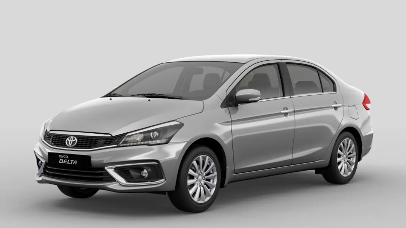 Toyota Belta вернулась на российский рынок: компактный седан из Индии предлагают от 1,6 млн рублей