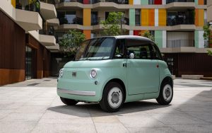 Электрический ретро-микрокар Fiat Topolino мощностью 8 л.с. добрался до России за 2,5 млн рублей