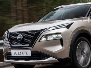 Nissan показал первые тизеры X-Trail нового поколения: третья версия e-Power и глубокий рестайлинг