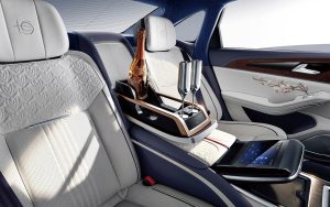 Исследование НАПИ: содержание премиального Hongqi H9 в корпоративном лизинге обходится в 1,5 млн рублей в год