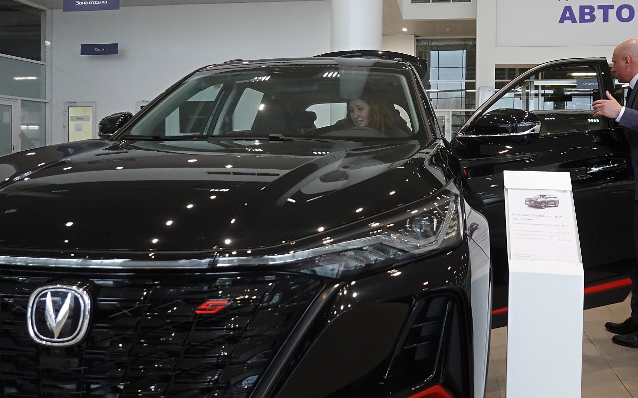 Changan вновь на рынке Беларуси: модели Uni оказались до 26% дешевле, чем в России