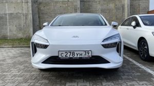 Электроседан Amberauto A5 в России подешевел на 700 тысяч: версия City 23PY теперь стоит 1,6 млн рублей