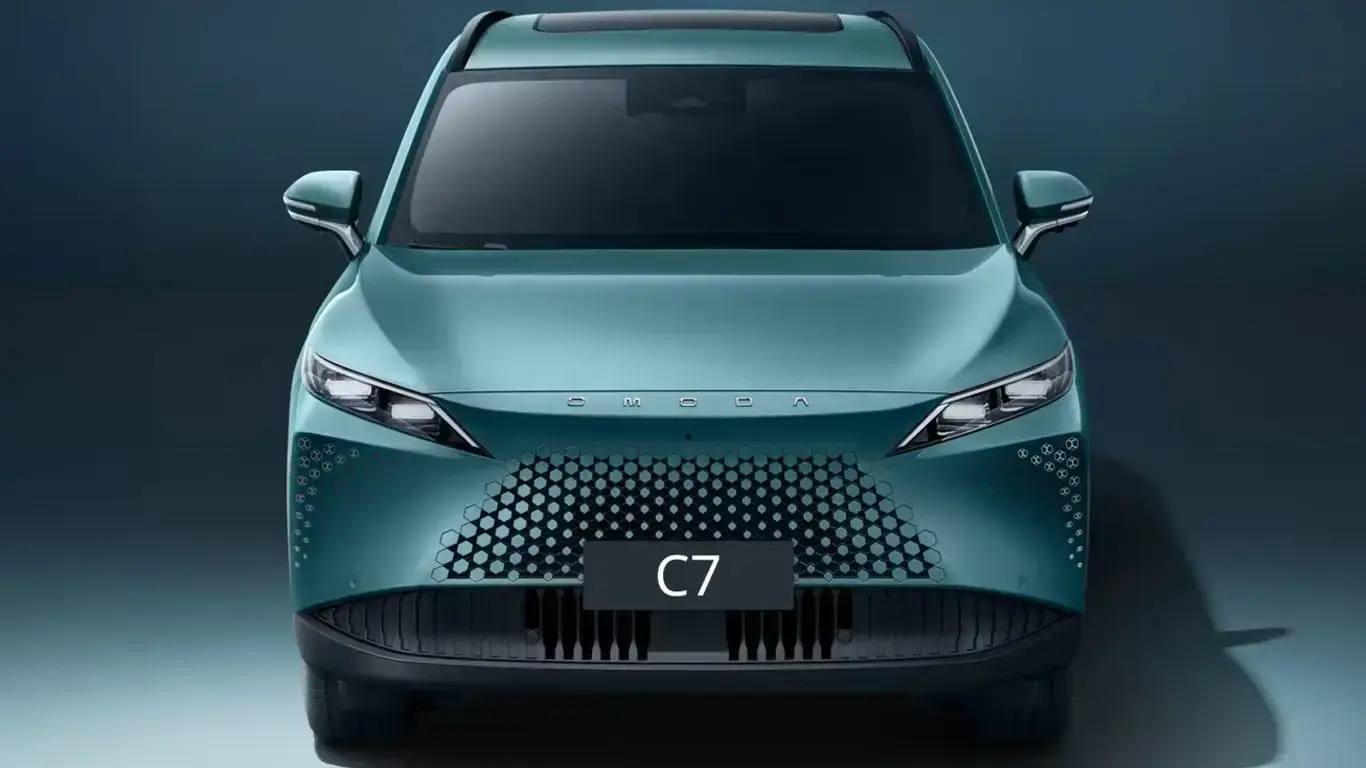 OMODA отзывает кроссоверы C7 в России для замены модуля подушки безопасности