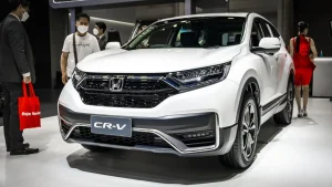 Honda CR-V сохраняет 56% цены спустя 10 лет, BMW X5 обесценивается сильнее всего: рейтинг кроссоверов по ликвидности