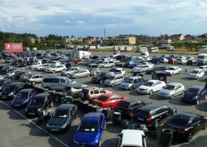 Вторичный рынок ускоряет падение: средняя цена подержанных авто в России опустилась ещё на 1%