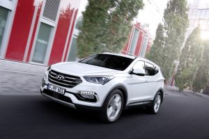 Hyundai Santa Fe, Kia Rio и Hyundai Solaris уходят за два дня: исследование назвало самые ликвидные автомобили с пробегом в России