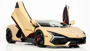В США на аукционе продают эксклюзивный Lamborghini Revuelto бывшего владельца Alec Monopoly за $800 тыс.