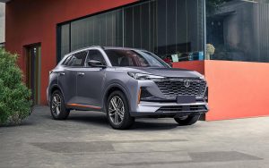 Changan снизил цены на модели 2025 года в России: скидки до 450 тыс. рублей