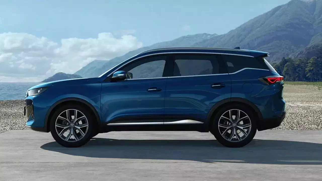 Костанае запустят локальную сборку кроссоверов Soueast S07 и S09