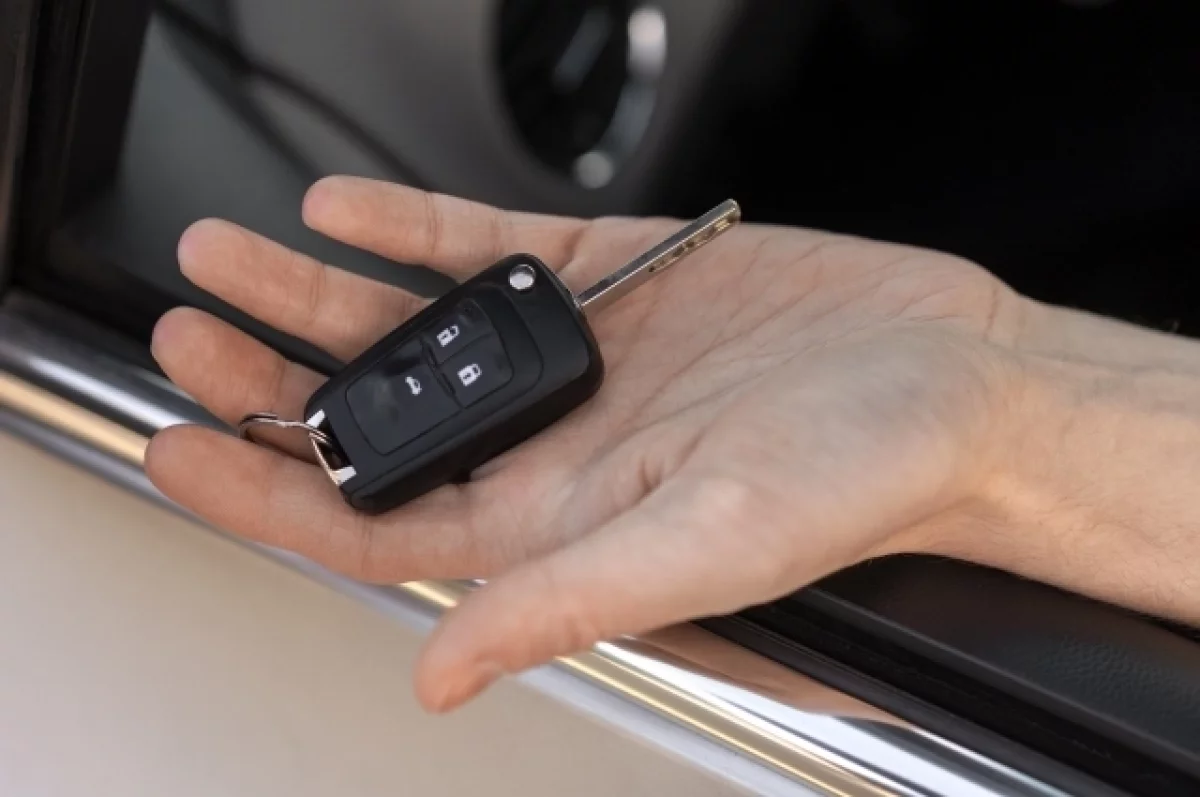 Автоэксперты назвали пять признаков мошенничества при продаже автомобиля – осенью число афер выросло на 20%