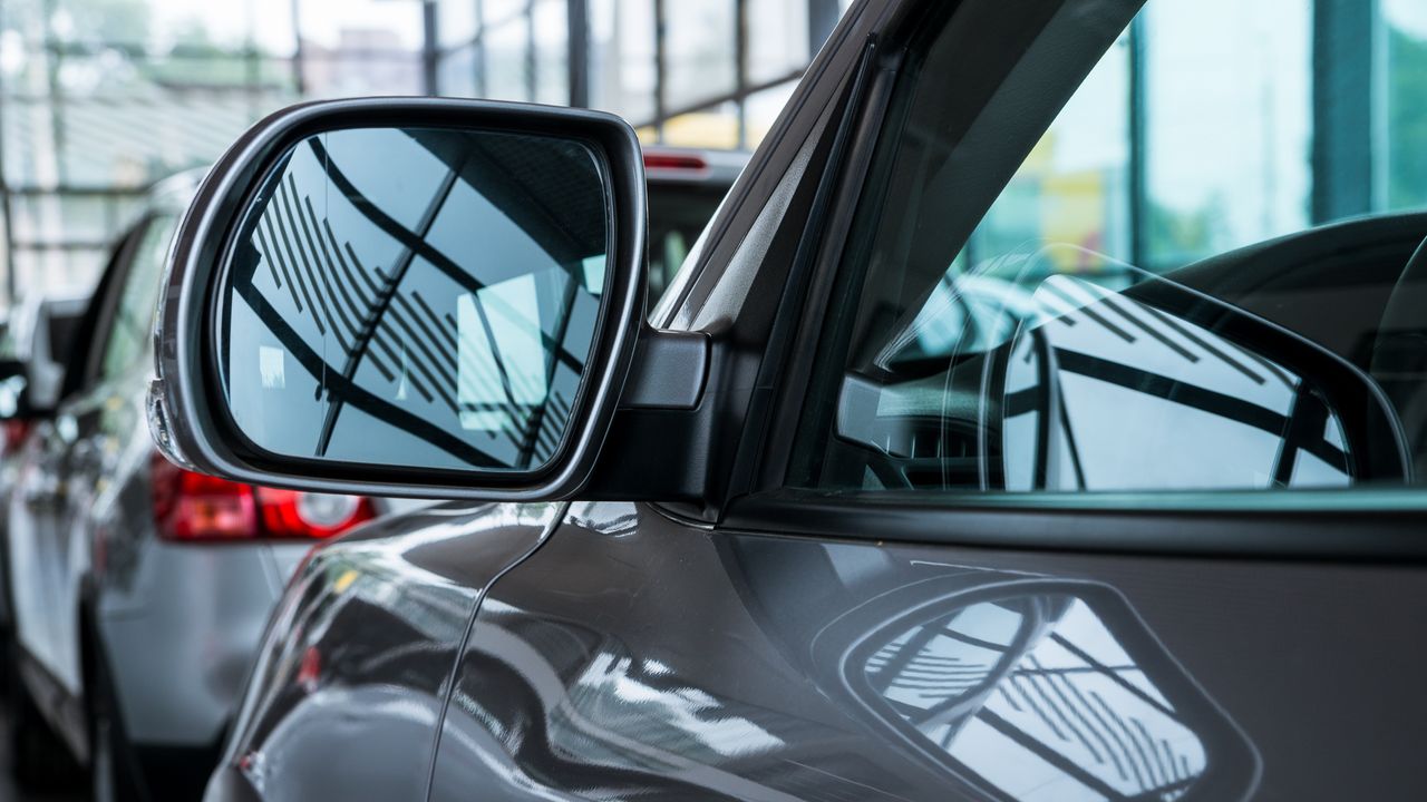Российский рынок новых легковых и LCV в августе просел на 19% — АЕБ фиксирует первые признаки стабилизации