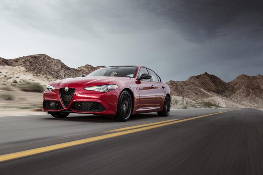 Alfa Romeo отзывает 54 тыс. Giulia и Stelvio в Северной Америке из-за возможной остановки двигателя