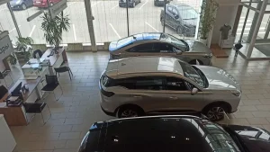 Toyota Highlander возглавил августовские продажи «ушедших» брендов в России, следом RAV4 и Camry