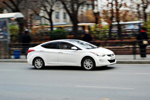 Сергей Миронов предложил освободить массовые автомобили от утильсбора, оставив повышенные ставки для премиум-импорта