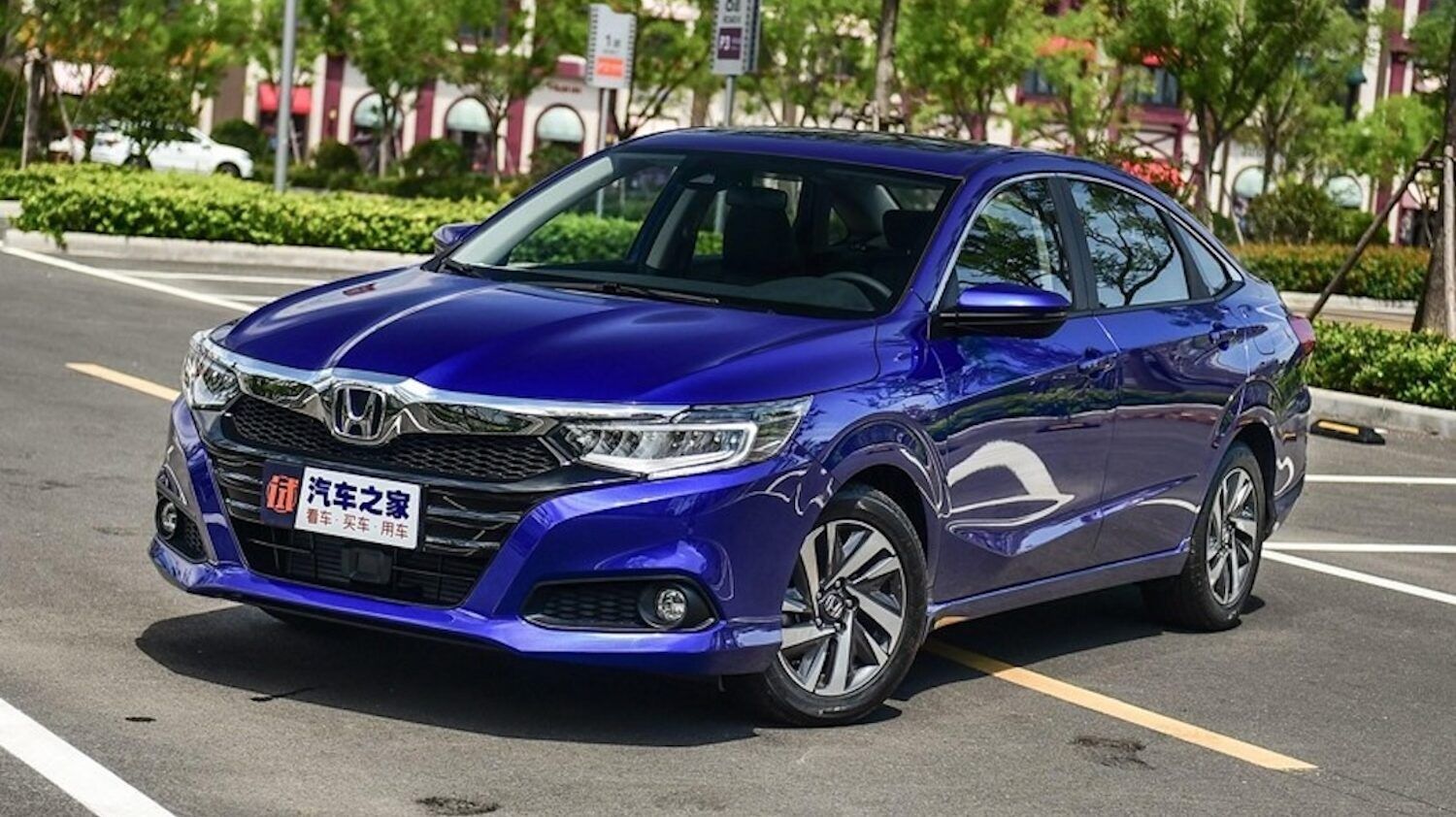 В России стартовали продажи седана Honda Crider: цены начинаются с 1,8 млн рублей