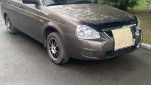 Почти новая Lada Priora 2017 года с пробегом 6000 км выставлена в Челябинске за 1,3 млн рублей