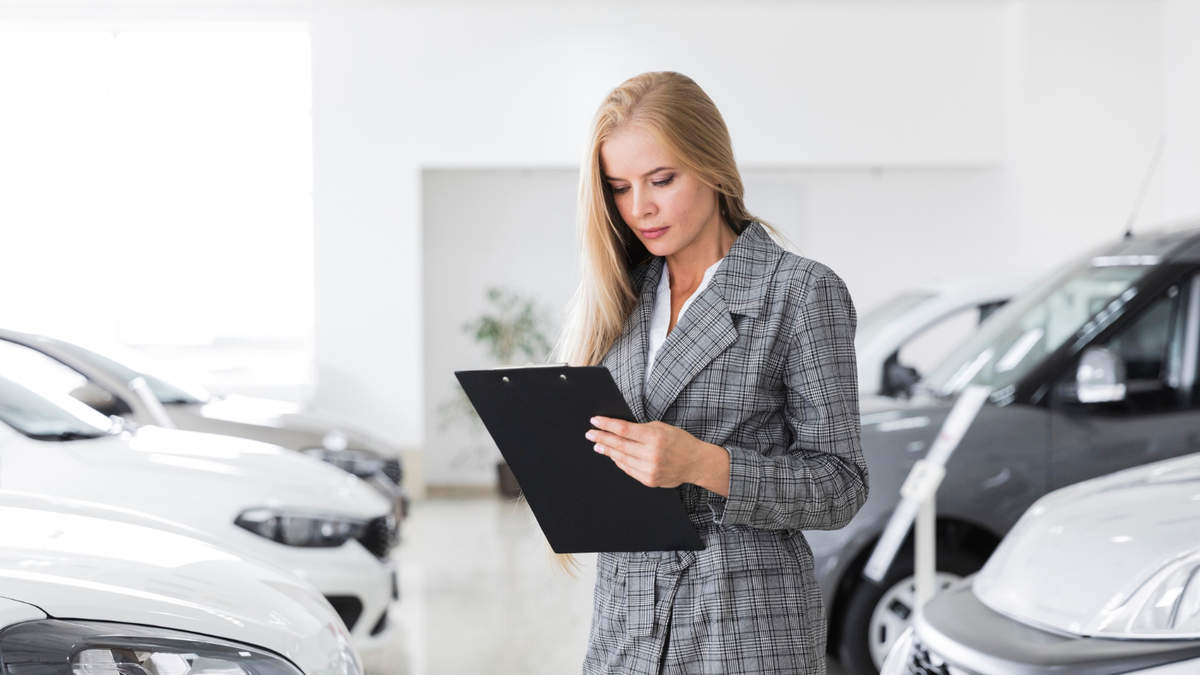 Российский рынок новых автомобилей вышел «в плюс»: на 42-й неделе продано 34 030 машин, что на 6% больше, чем год назад