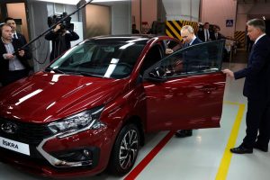 Сентябрьские продажи Lada Iskra в России выросли в 55 раз, но пока остаются штучными