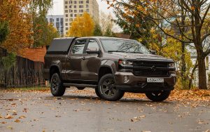 Autonews раскрыл сильные и слабые стороны китайского пикапа Huanghai N7 после первого российского теста