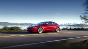 Новые аккумуляторы LG прибавили Tesla Model 3 в Европе до 750 км пробега