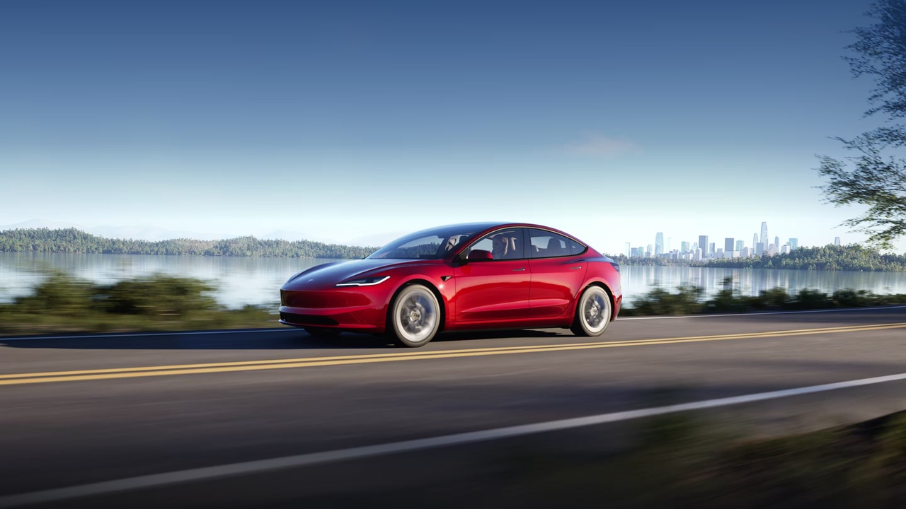 Новые аккумуляторы LG прибавили Tesla Model 3 в Европе до 750 км пробега