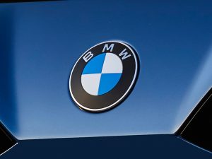 Сделка сорвалась: владелец почти нового BMW M4 2025 не принял ставку 83 500 долларов