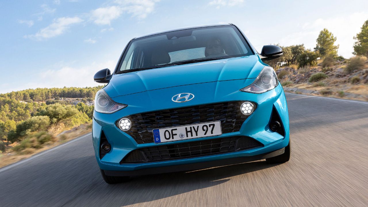 Hyundai i10 возвращается в Россию: новый хэтчбек можно заказать за 2,19 млн рублей