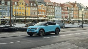 Первый тест нового Nissan Leaf: до 600 км хода и купе-силуэт вместо классического хэтча