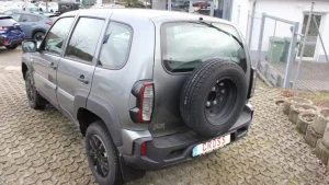 Редкая Lada Niva Travel 2021 появилась у дилера в Баварии — цена 15 990 евро