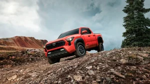 Toyota отзывает почти 6 000 пикапов Tacoma 2025 из-за риска отказа переднего карданного шарнира