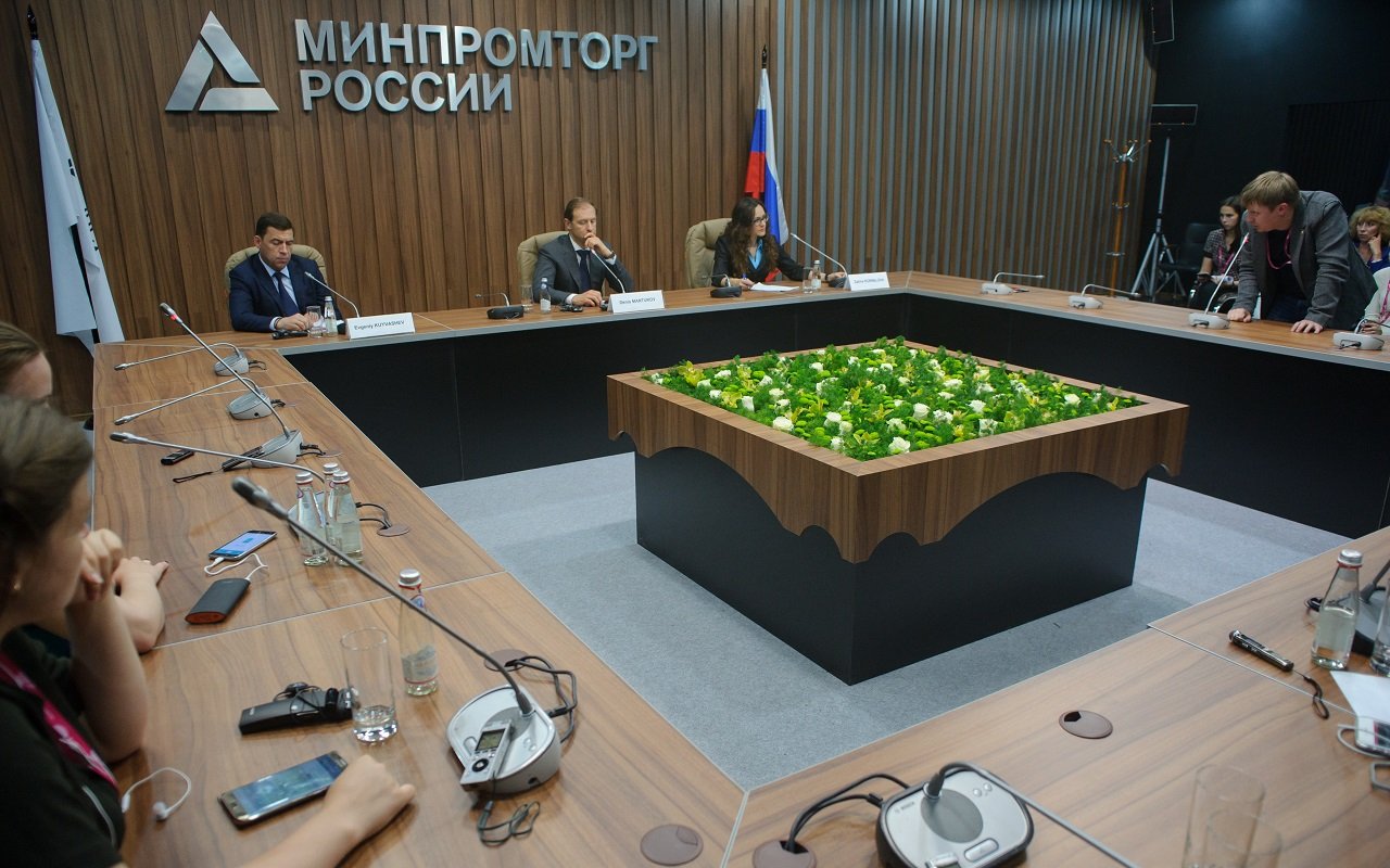 Алиханов назвал пересмотр утилизационного сбора неизбежным из-за «серого» импорта автомобилей