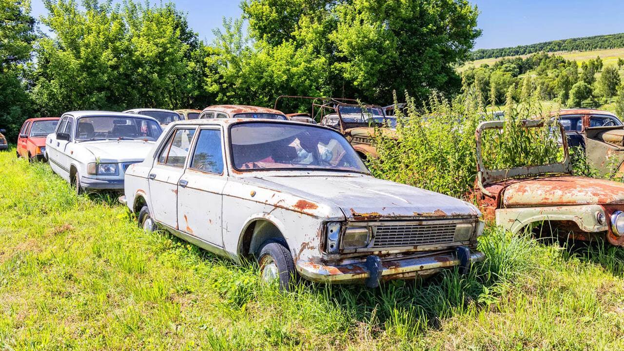 Редкий прототип «Москвича 3-5-5» покинул автомузей Михаила Красинца и отправится на реставрацию