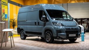 Fiat Ducato вернулся на российский рынок: турецкие фургоны уже в автосалонах
