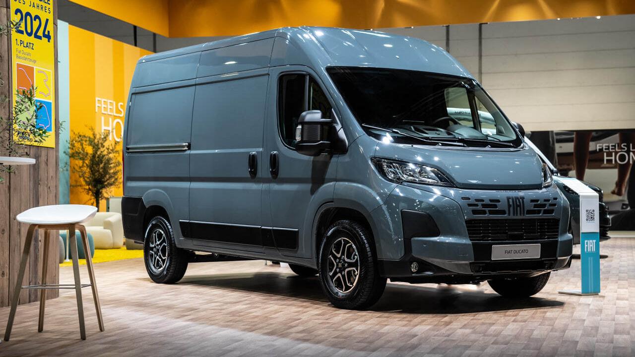 Fiat Ducato вернулся на российский рынок: турецкие фургоны уже в автосалонах