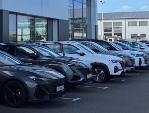 Российский авторынок: за первые две недели ноября цены подняли 10 из 12 брендов