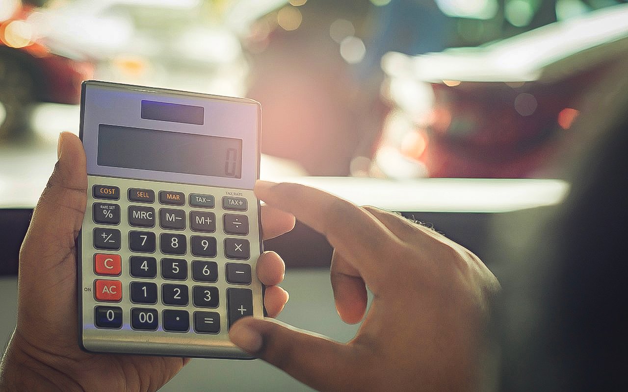 Повышение утильсбора в России: массовый сегмент останется на месте, а кроссоверы бизнес-класса подорожают до 3 млн рублей