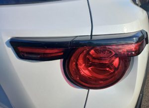 Заряженная Lada Niva с турбодвигателем вышла на российский рынок за 1,99 млн рублей