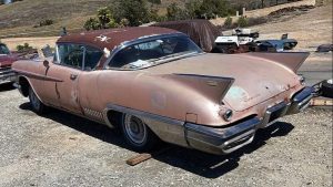 Редкий Cadillac Eldorado 1958 года нашли в пустыне Невады и сразу выставили на онлайн-аукцион