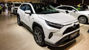 Toyota RAV4 вернула себе мировое лидерство: Focus2move назвал топ-10 самых продаваемых автомобилей января–сентября 2025 года