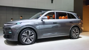 Спрос на гибриды Lixiang в России замедлился: октябрьские продажи сократились на 40%