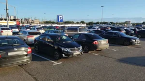 Названы самые продаваемые трёхлетние авто с пробегом в России: LADA далеко опередила конкурентов