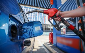 АвтоВАЗ подтвердил совместимость моторов Lada с бензином Е10, но предостерёг от более высокого содержания спирта