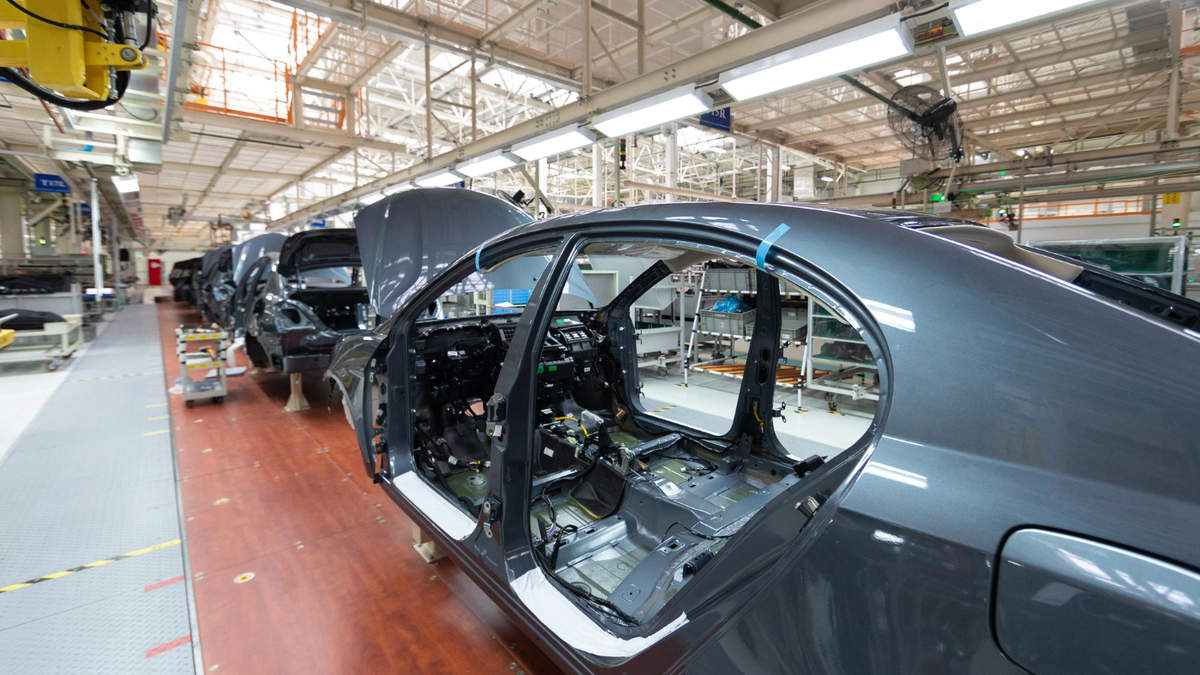 Европейский автопром сворачивает производство: закрываются Valmet, заводы Volkswagen и Audi в ЕС