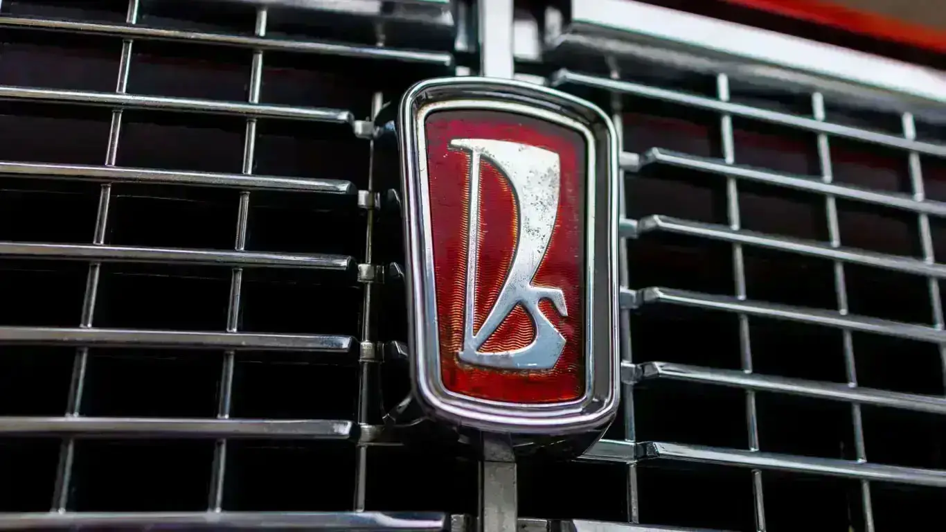 В Астрахани продают ранний ВАЗ-2103 1974 года за 3,5 млн рублей