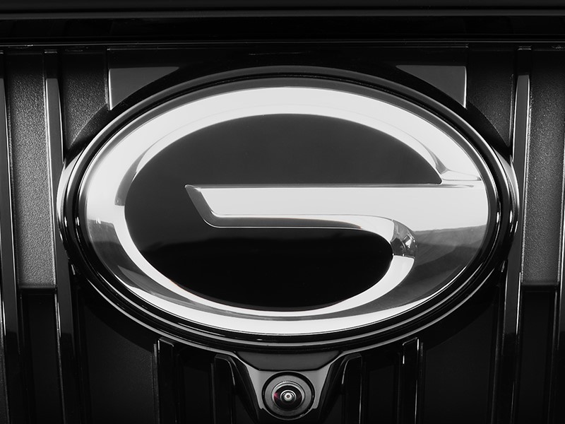 В России стартовали продажи кроссовера GAC GS3 и минивэна GAC M8 локальной сборки