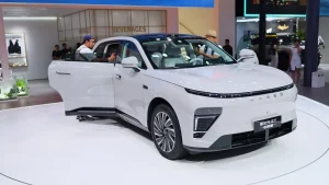 Exeed устанавливает рекорд: мировые продажи в ноябре достигли 12 021 автомобиля