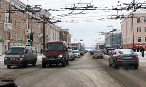 Что меняется для водителей в декабре 2025 года: утильсбор, шины, права, налоги и ОСАГО